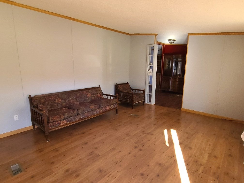 613 River Road Saltville, VA 24370 - Photo 4 of 26 Gallery Image 4