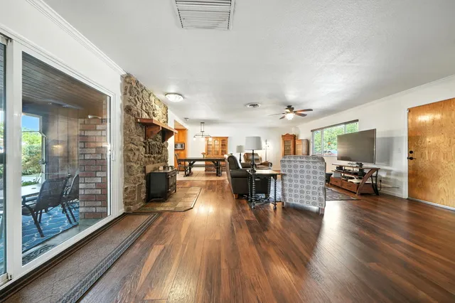 $355,000 | 24470 Oklahoma Avenue, Red Bluff, CA 96080