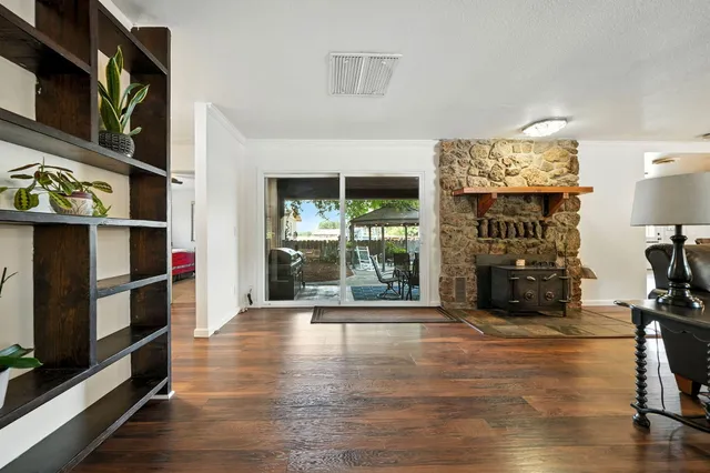 $355,000 | 24470 Oklahoma Avenue, Red Bluff, CA 96080