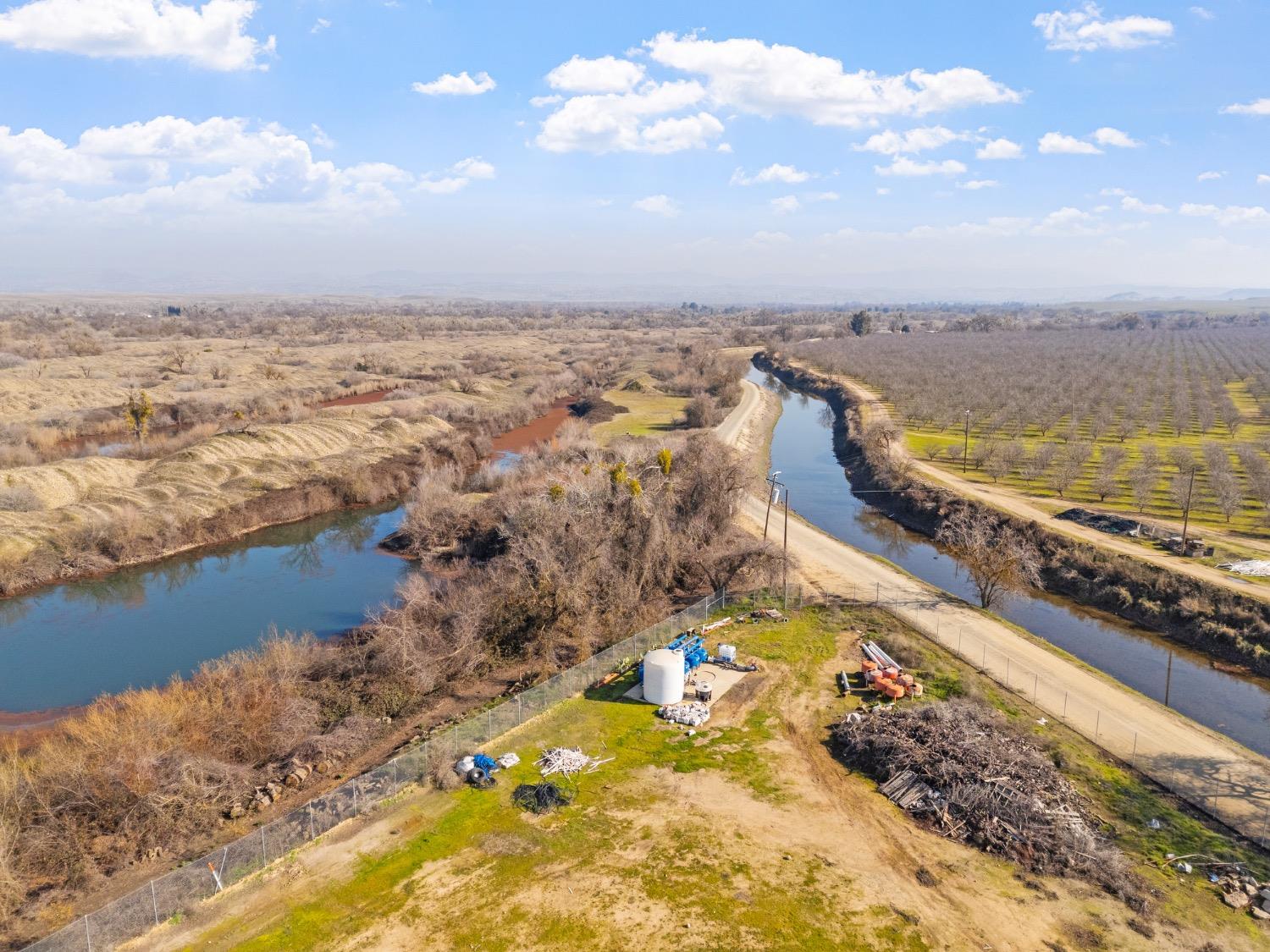 15726 Allen Road Snelling, CA 95369 - Photo 13 of 16 a view of an ocean and beach