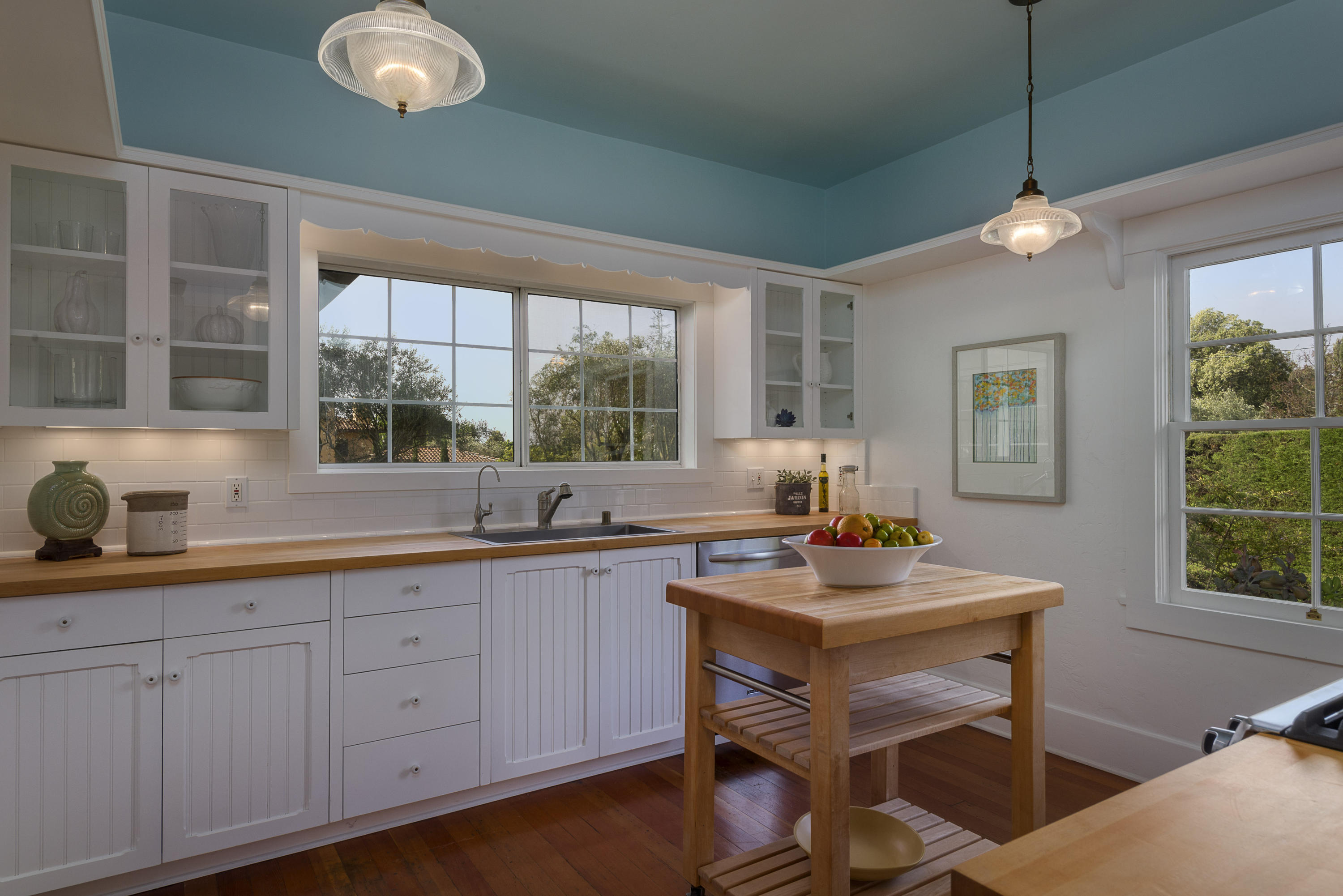 1601 East Valley Road Montecito, CA 93108 - Photo 15 of 18 GHKitchen