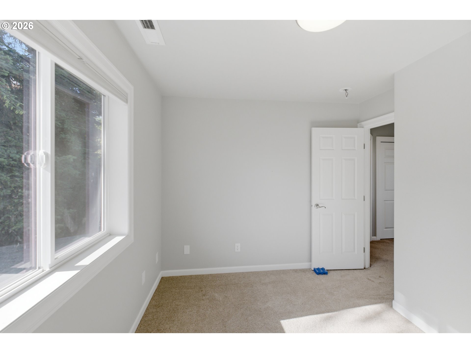 2925 Doaks Ferry Road Northwest Salem, OR 97304 - Photo 36 of 47 a view of an empty room
