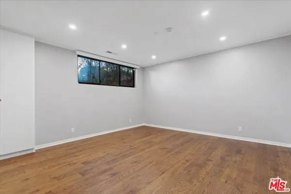 $10,995 | 9311 Burton Way, Unit A, Beverly Hills, CA 90210