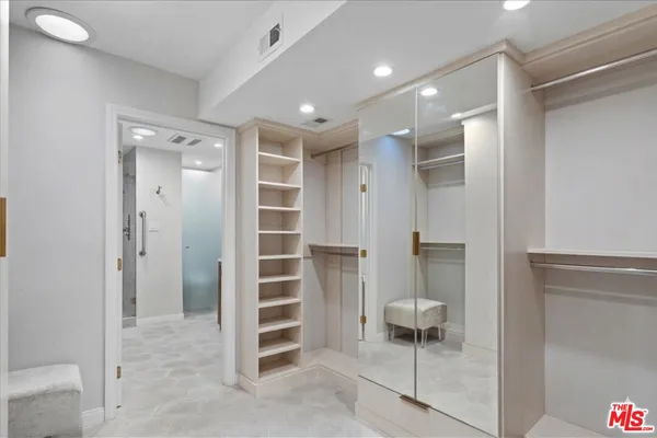 $10,995 | 9311 Burton Way, Unit A, Beverly Hills, CA 90210
