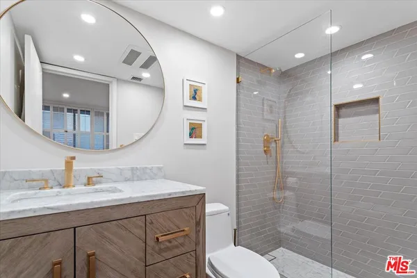 $10,995 | 9311 Burton Way, Unit A, Beverly Hills, CA 90210