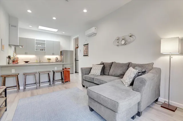 $1,525,000 | 355 South 17th Street, San Jose, CA 95112