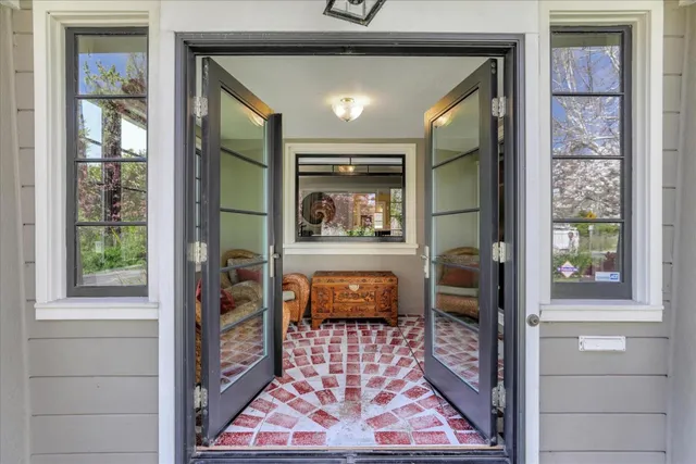 $1,525,000 | 355 South 17th Street, San Jose, CA 95112