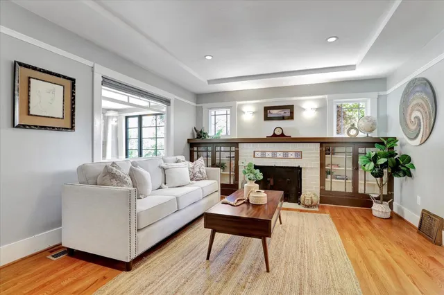 $1,525,000 | 355 South 17th Street, San Jose, CA 95112