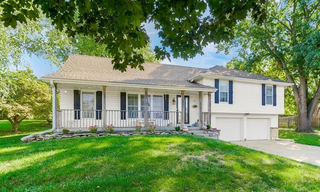 $385,000 | 4145 North 123rd Terrace, Kansas City, KS 66109