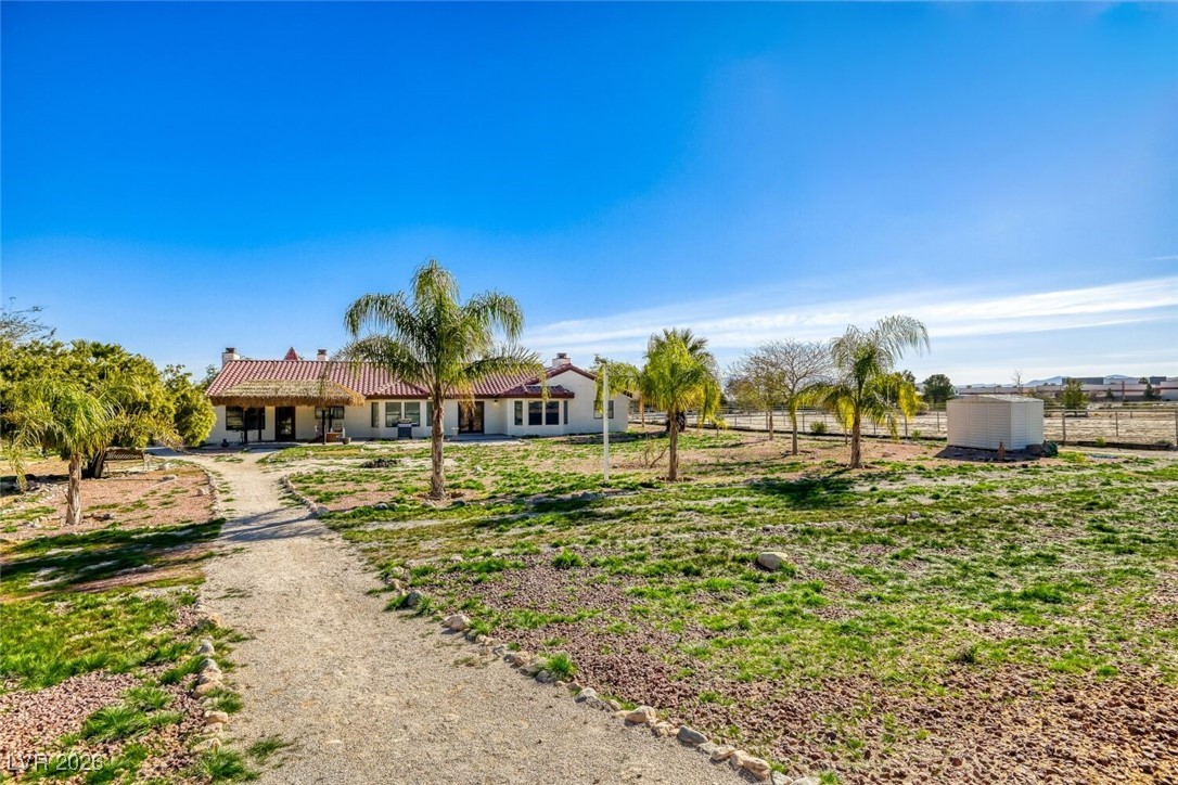 8565 South Westwind Road Las Vegas, NV 89139 - Photo 20 of 53 backyard