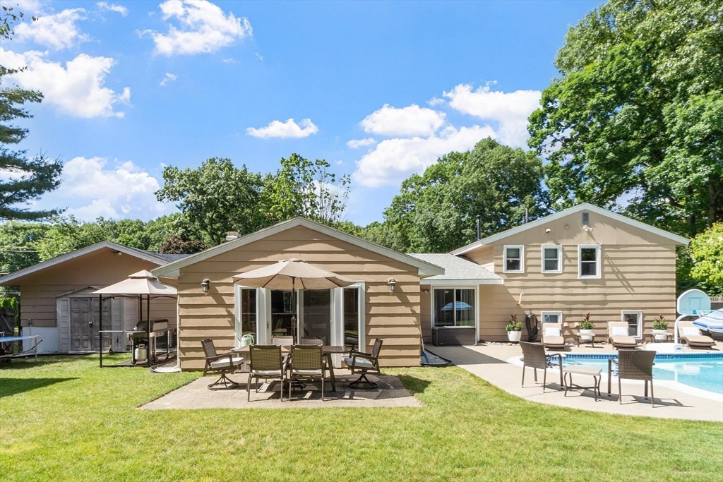 9 Brookbridge Road Peabody, MA 01960 - Photo 34 of 42