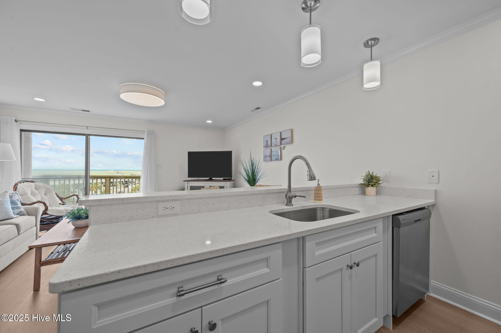 9100 Reed Drive, Unit 3302 Emerald Isle, NC 28594 - Photo 14 of 52 39-web-or-mls-_RAD6538