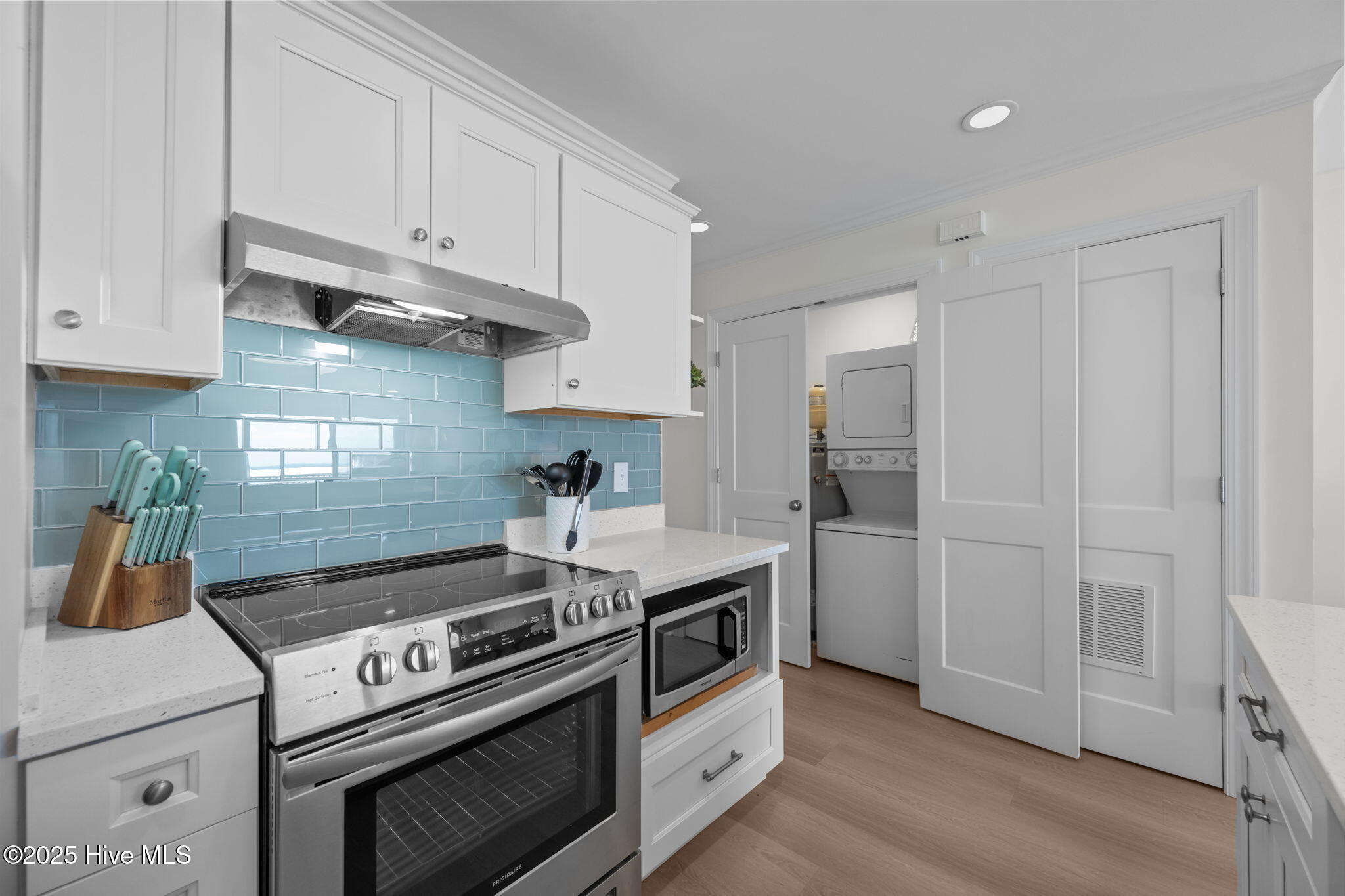 9100 Reed Drive, Unit 3302 Emerald Isle, NC 28594 - Photo 18 of 52 43-web-or-mls-_RAD6556