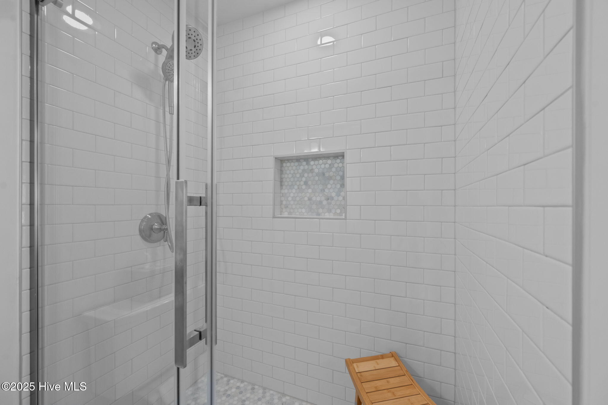 9100 Reed Drive, Unit 3302 Emerald Isle, NC 28594 - Photo 25 of 52 50-web-or-mls-_RAD6619