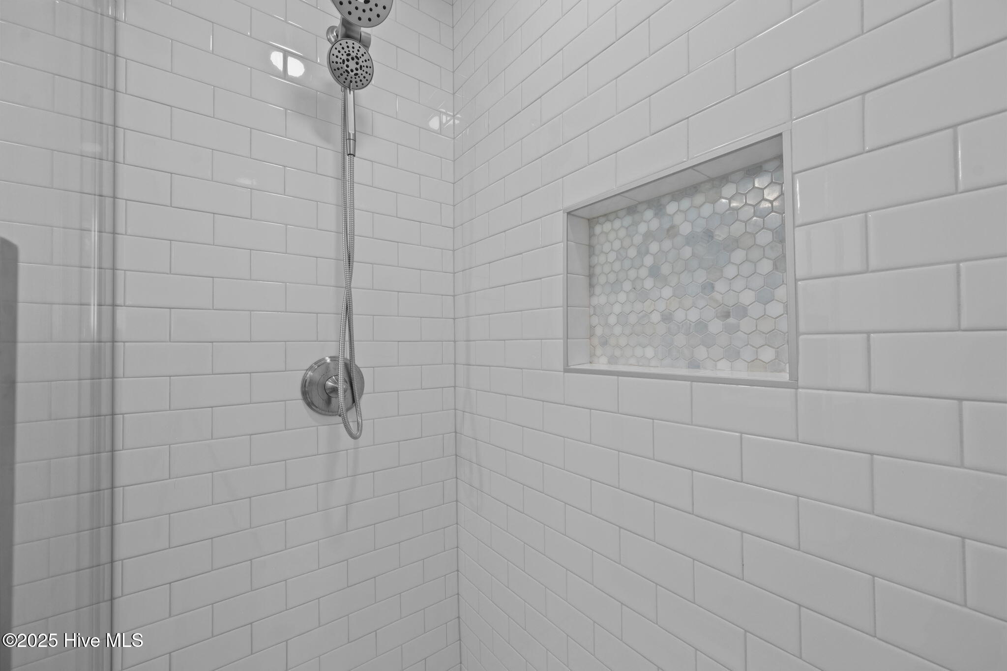 9100 Reed Drive, Unit 3302 Emerald Isle, NC 28594 - Photo 26 of 52 51-web-or-mls-_RAD6622