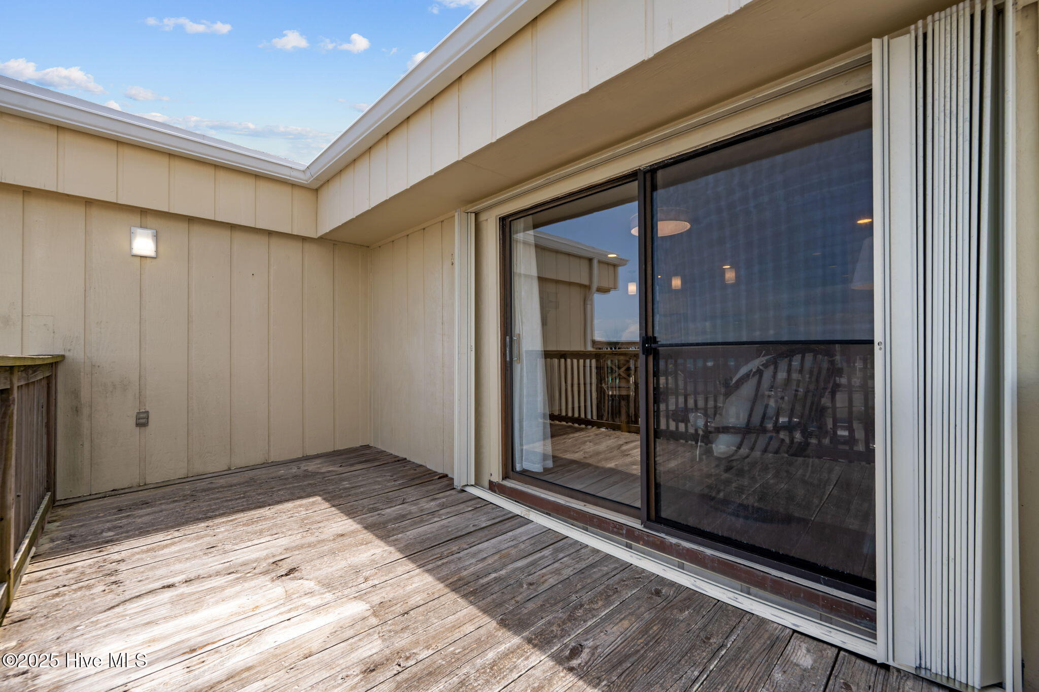 9100 Reed Drive, Unit 3302 Emerald Isle, NC 28594 - Photo 33 of 52 5-web-or-mls-04