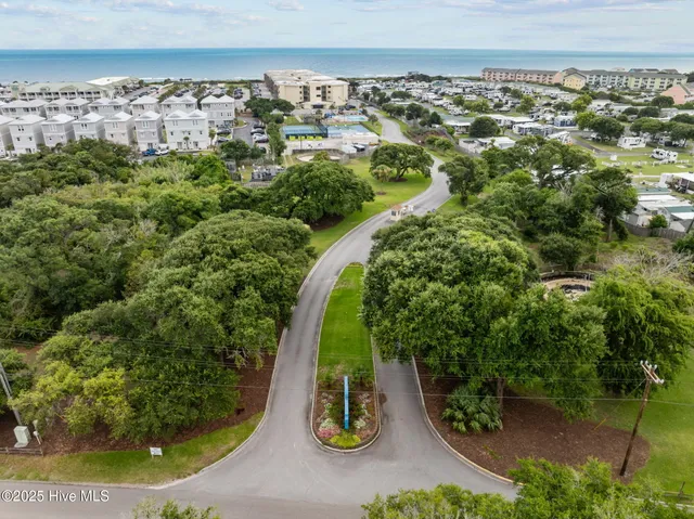 $380,000 | 9100 Reed Drive, Unit 3302, Emerald Isle, NC 28594