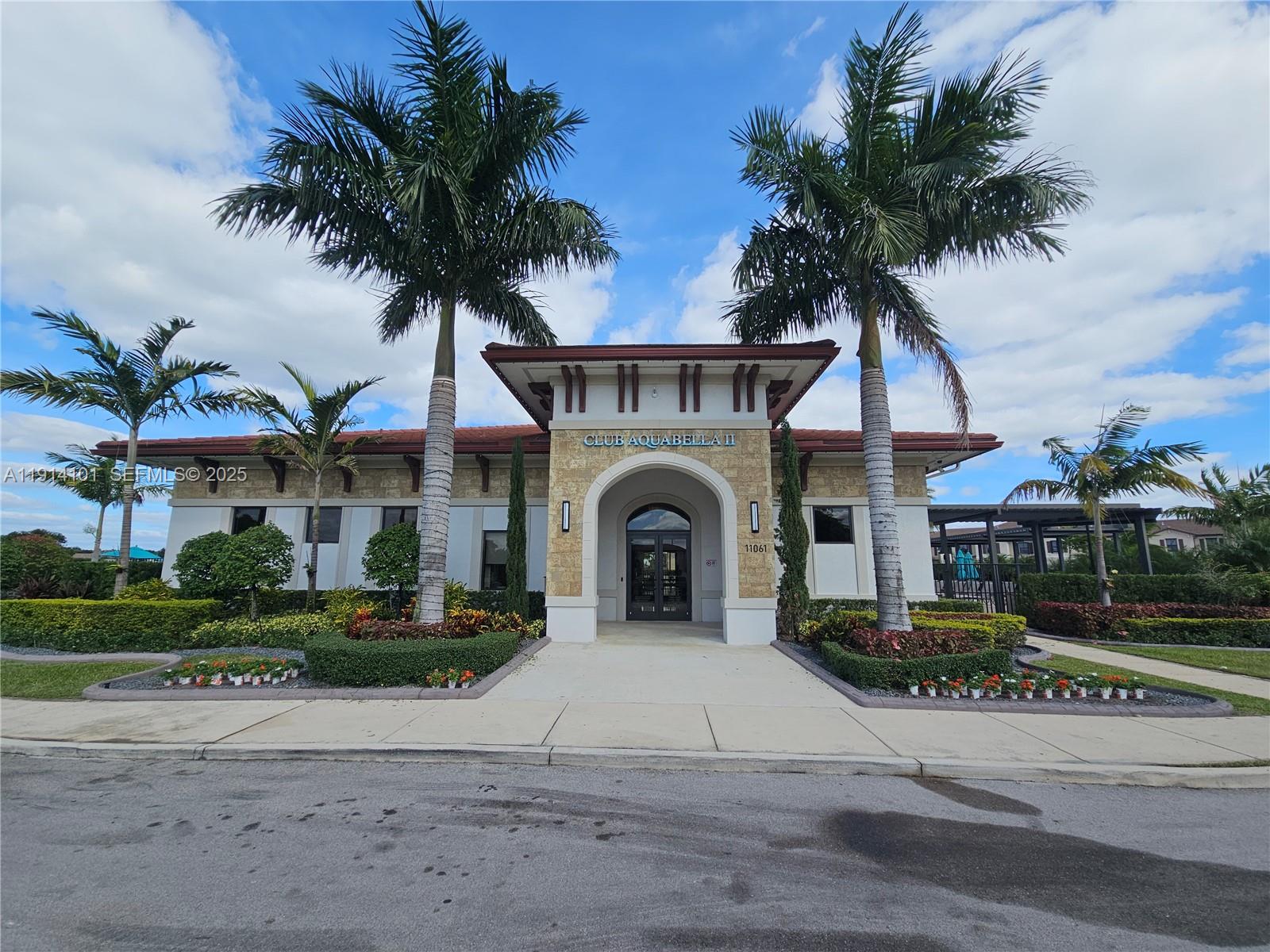 3310 West 114th Terrace Hialeah, FL 33018 - Photo 37 of 51 Club House 2