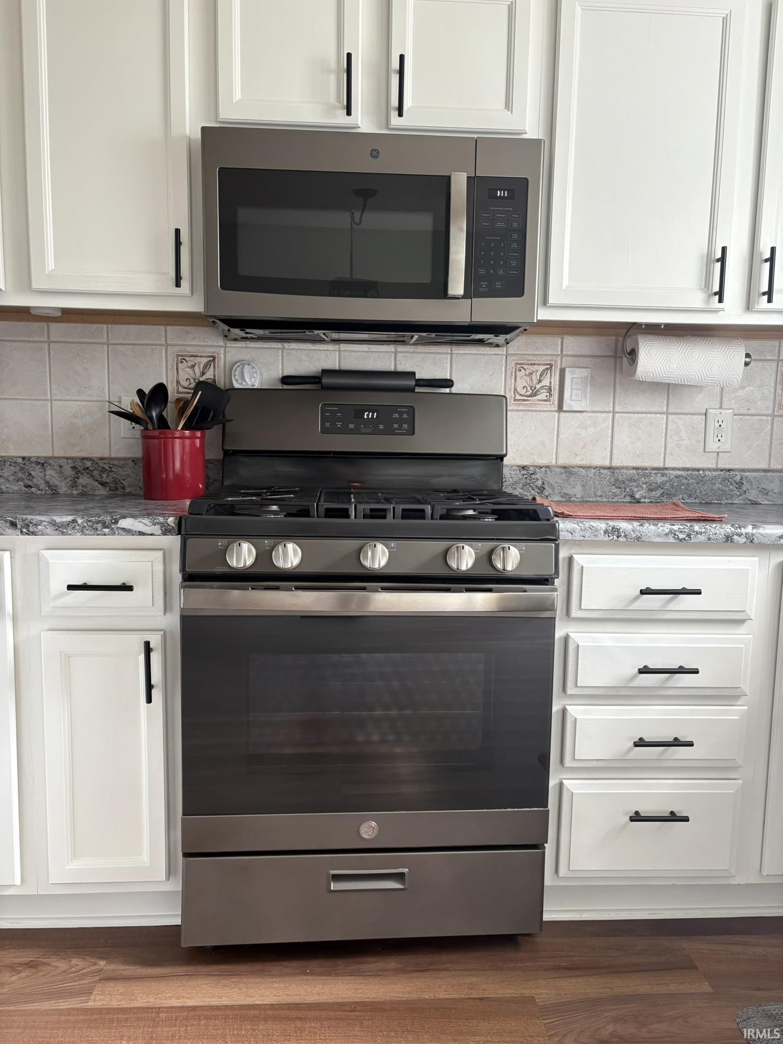 614 Davis Road Ossian, IN 46777 - Photo 6 of 24