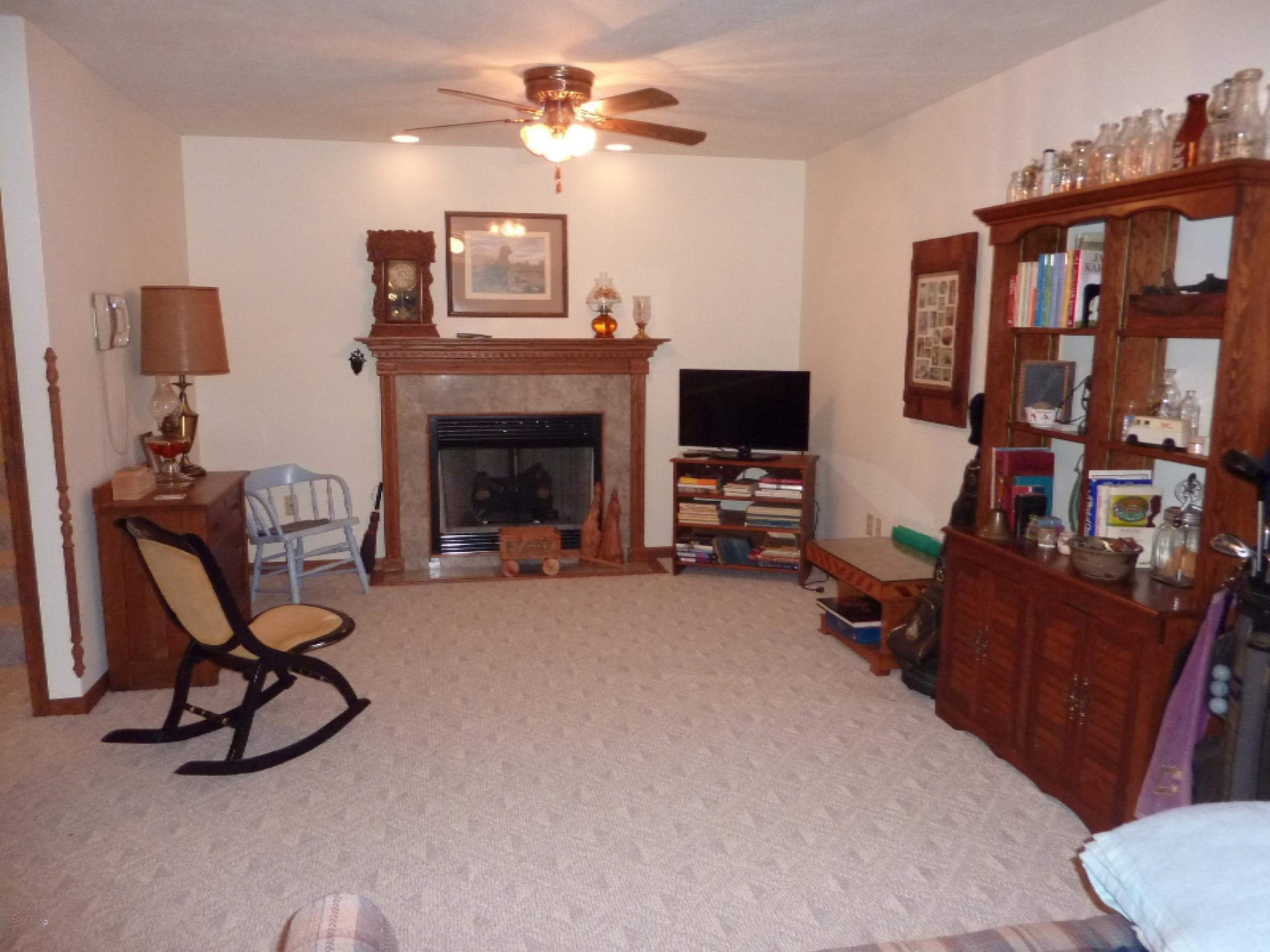 8142 South Youngman Road Greenville, MI 48838 - Photo 15 of 15 Family Room