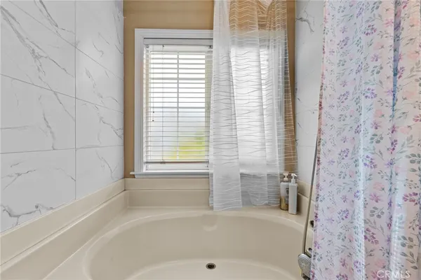 $415,000 | 525-260 West El Norte, Escondido, CA 92026
