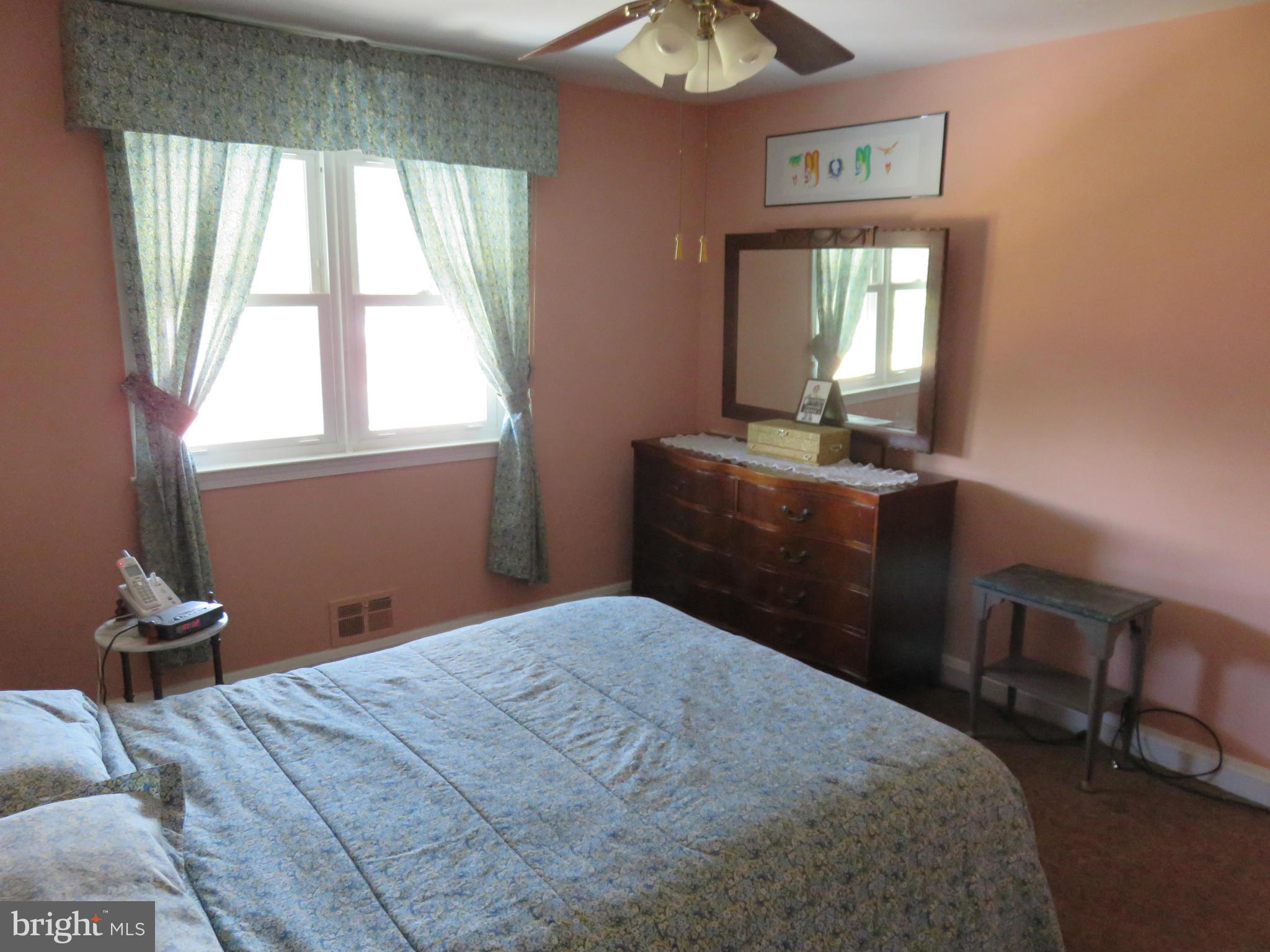1247 Deanwood Road Baltimore, MD 21234 - Photo 17 of 23 Bedroom (Master)