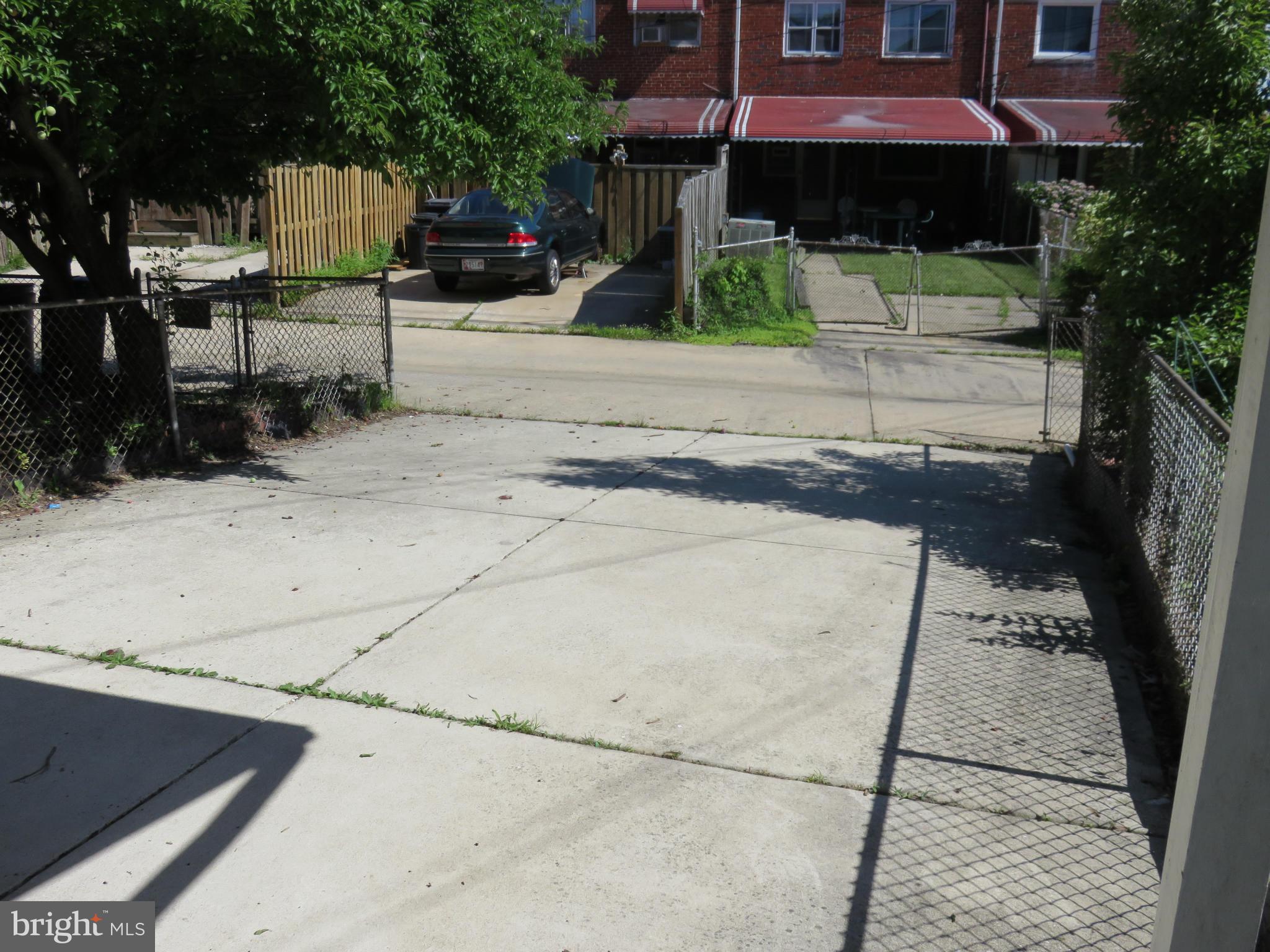 1247 Deanwood Road Baltimore, MD 21234 - Photo 22 of 23 Parking Pad