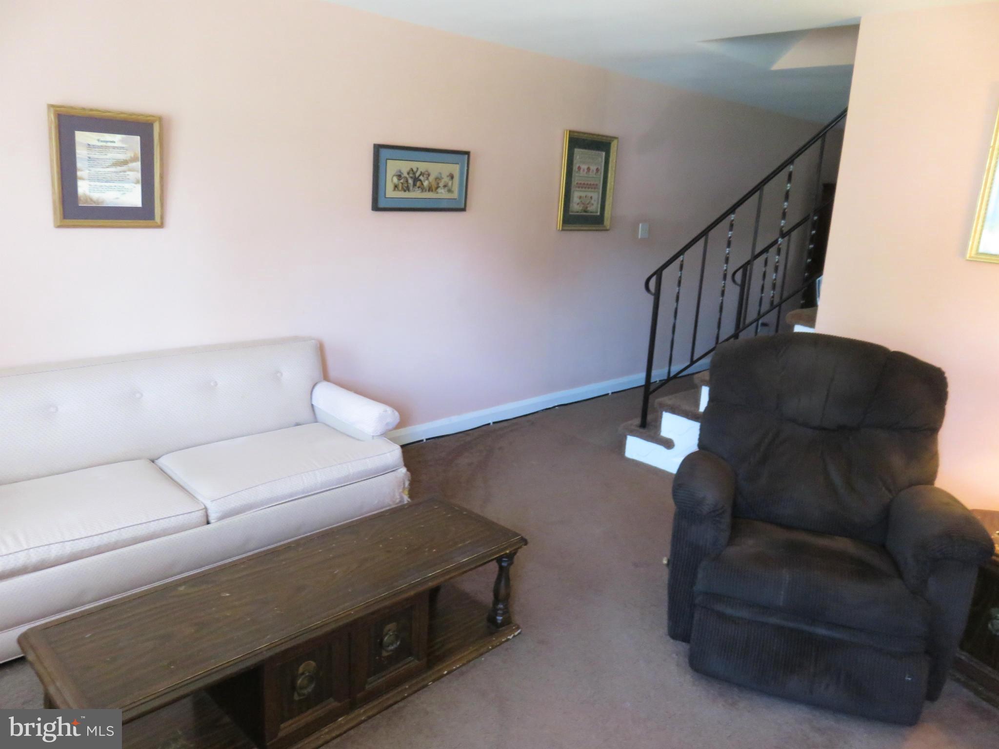 1247 Deanwood Road Baltimore, MD 21234 - Photo 6 of 23 Living Room