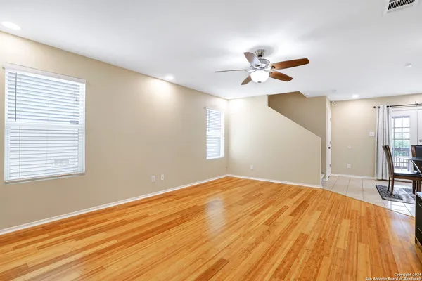 $1,995 | 6026 Campstool Road, San Antonio, TX 78239