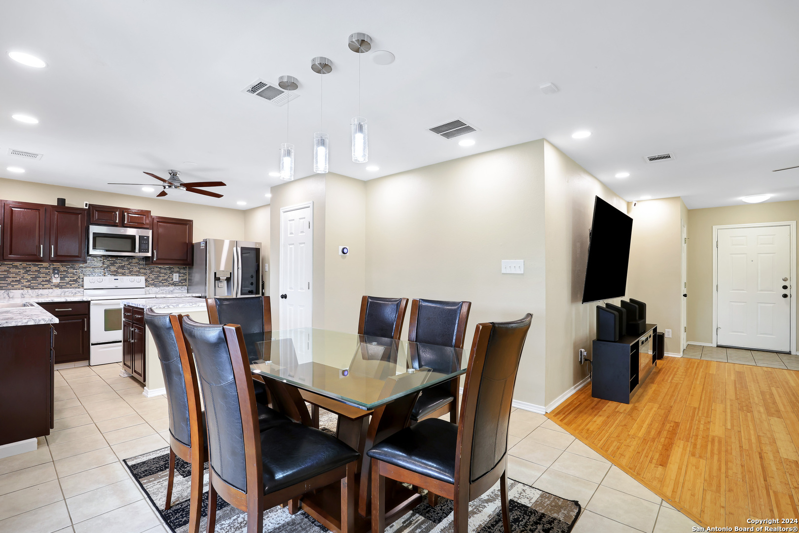 6026 Campstool Road San Antonio, TX 78239 - Photo 7 of 30