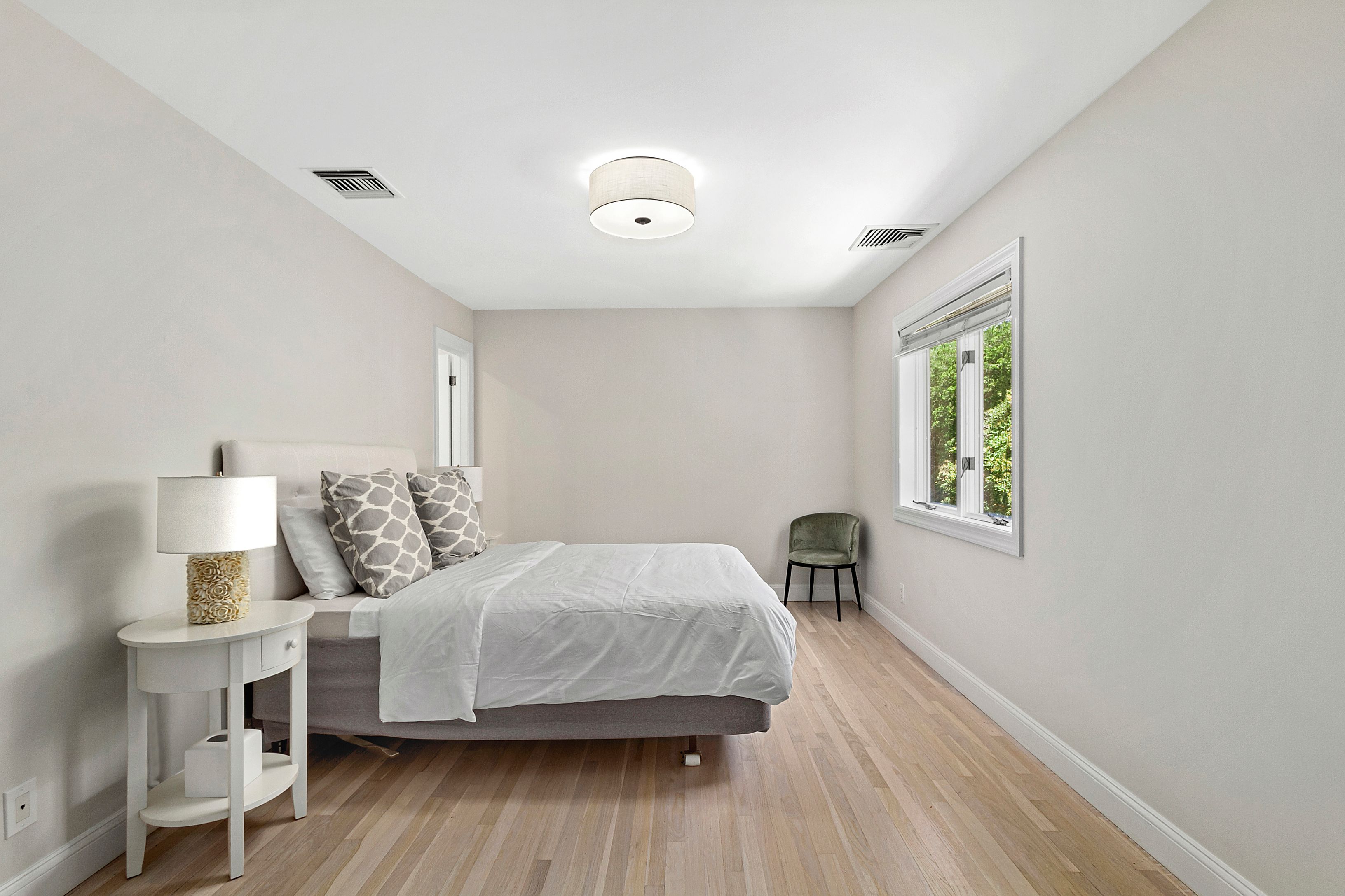 2300 Main Street, Unit 9 Bridgehampton, NY 11932 - Photo 7 of 15