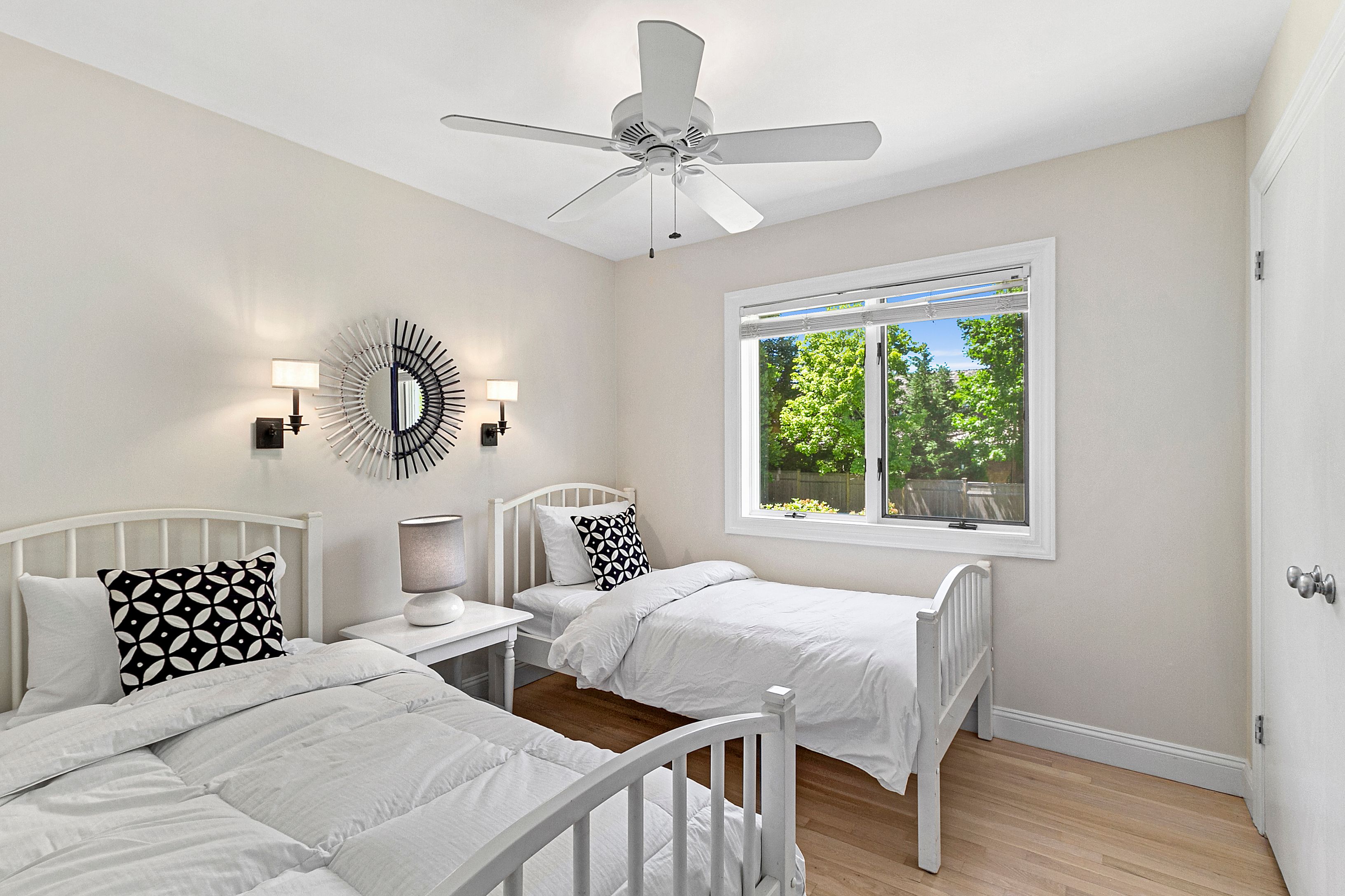 2300 Main Street, Unit 9 Bridgehampton, NY 11932 - Photo 8 of 15