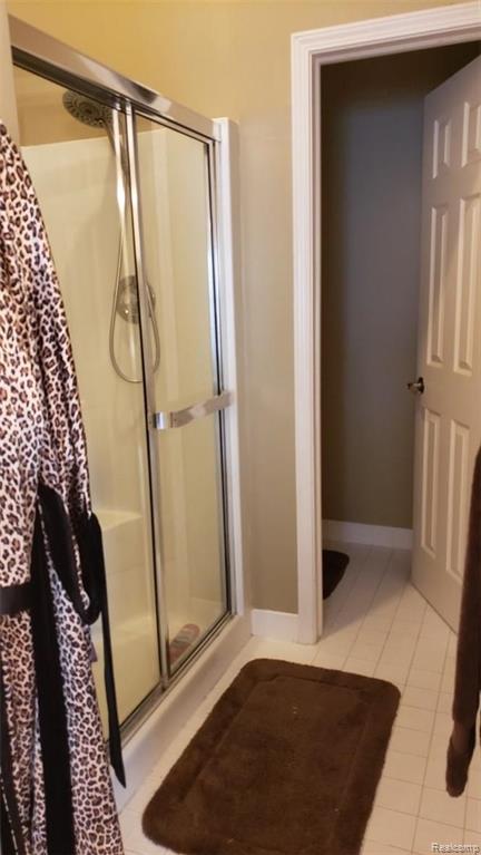 217 Saxon Court Rochester Hills, MI 48307 - Photo 21 of 25