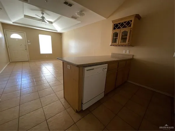 $660 | 2501 Toledo Avenue, Unit 2, Edinburg, TX 78541