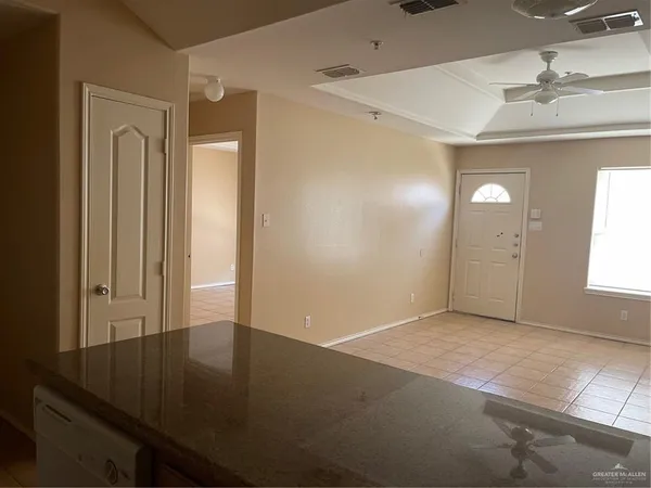 $660 | 2501 Toledo Avenue, Unit 2, Edinburg, TX 78541