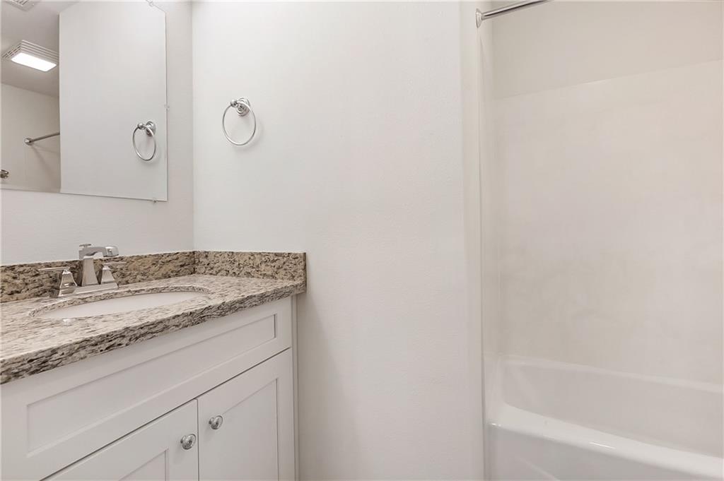 3601 Camp Street, Unit 101 New Orleans, LA 70115 - Photo 7 of 12