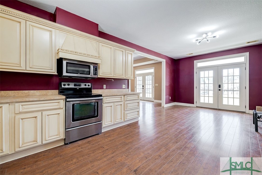114 Emit Deal Road Statesboro, GA 30458 - Photo 12 of 30 Gallery Image 12