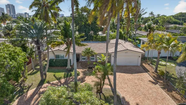 $829,000 | 2580 Southeast 5th Court, Pompano Beach, FL 33062