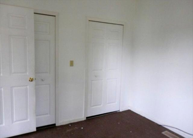 12256 North Suder Road Erie, MI 48133 - Photo 4 of 14 Dbl Closet in Master