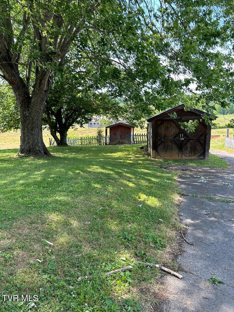18451 Benhams Road Bristol, VA 24202 - Photo 13 of 71 94306_13