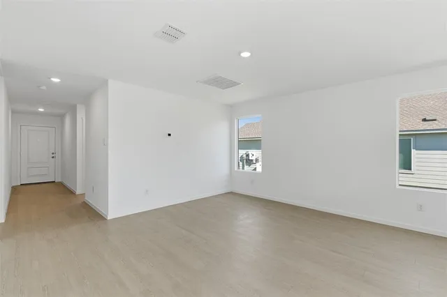 $1,625 | 3704 Spring Run Drive, Sherman, TX 75092