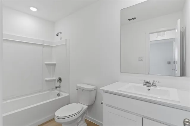 $1,625 | 3704 Spring Run Drive, Sherman, TX 75092