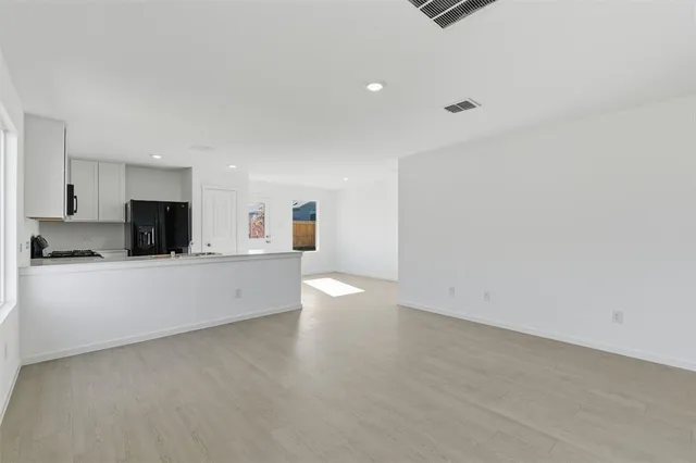 $1,625 | 3704 Spring Run Drive, Sherman, TX 75092