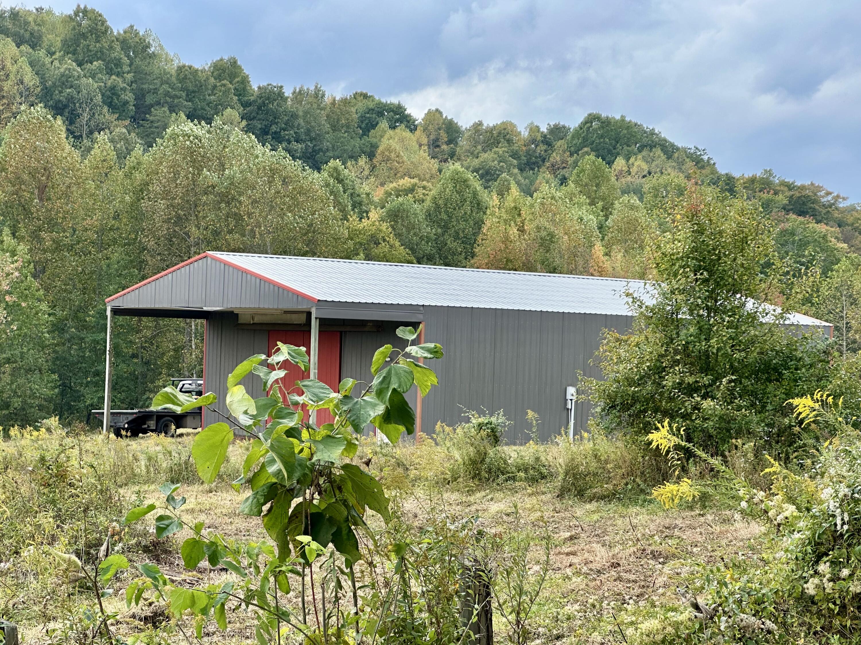 1073 Old Way Road London, KY 40741 - Photo 13 of 35 BUILDING