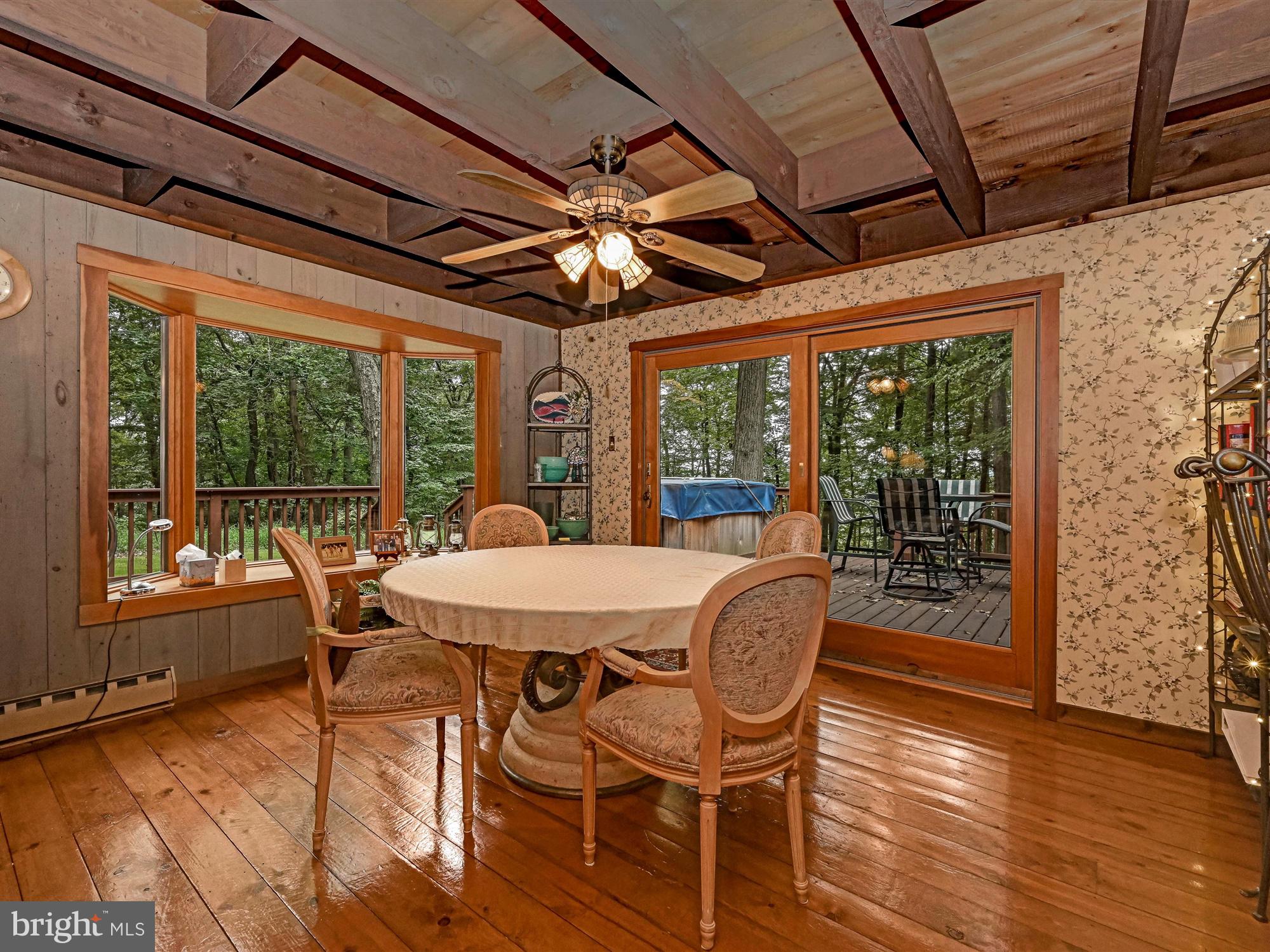 Breakfast Room