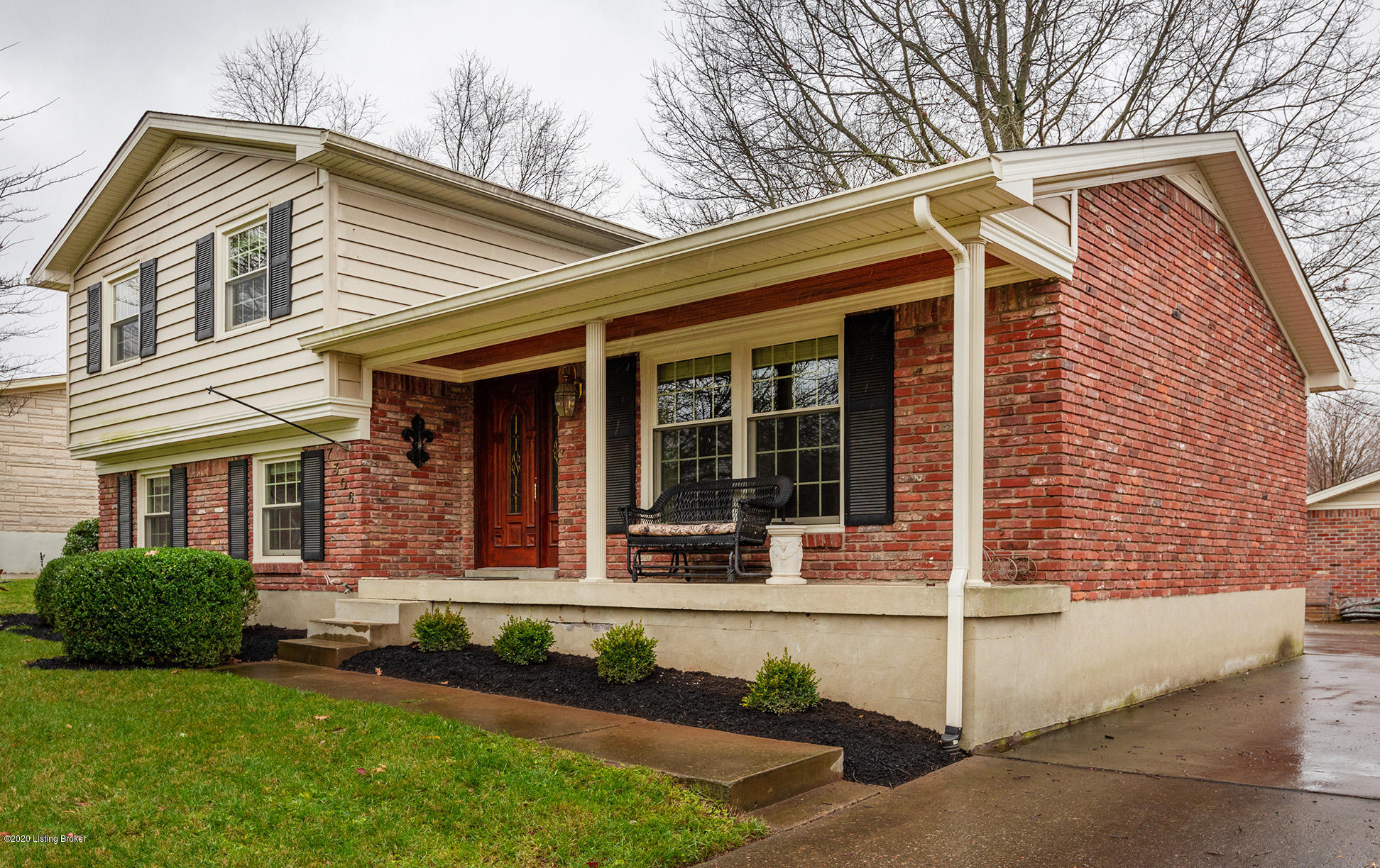 7306 Grannel Road Louisville, KY 40214 - Photo 2 of 53 7306-Grannel-Rd-20201202-002