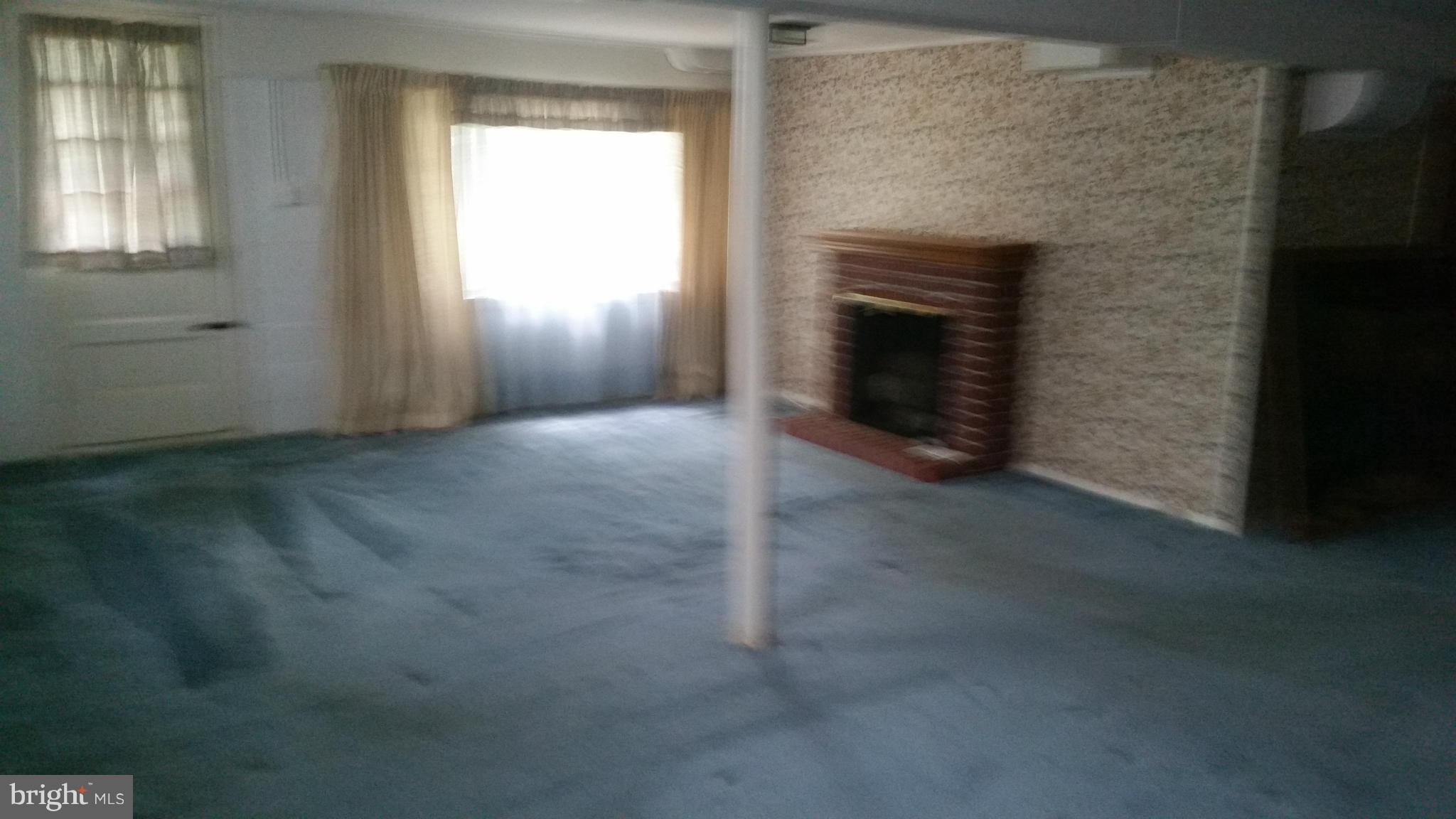 113 Cedarmere Road Owings Mills, MD 21117 - Photo 8 of 10 Family Room