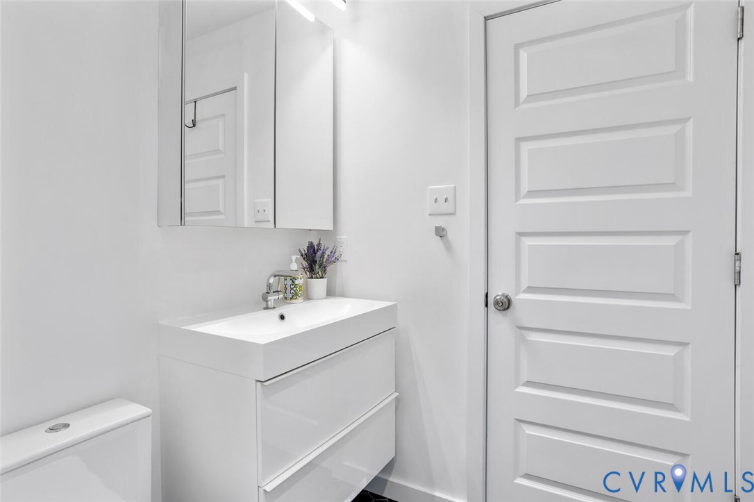 1607 Headwaters Road Midlothian, VA 23113 - Photo 30 of 45