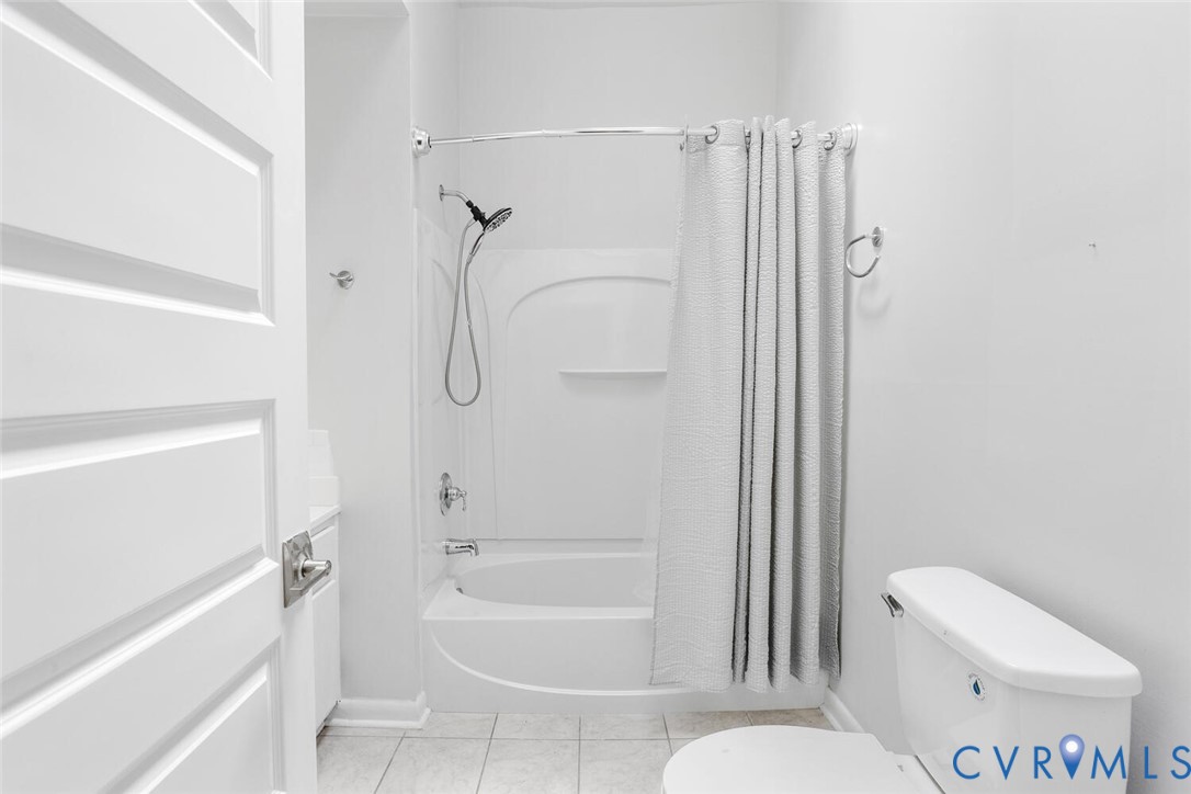 1607 Headwaters Road Midlothian, VA 23113 - Photo 32 of 45