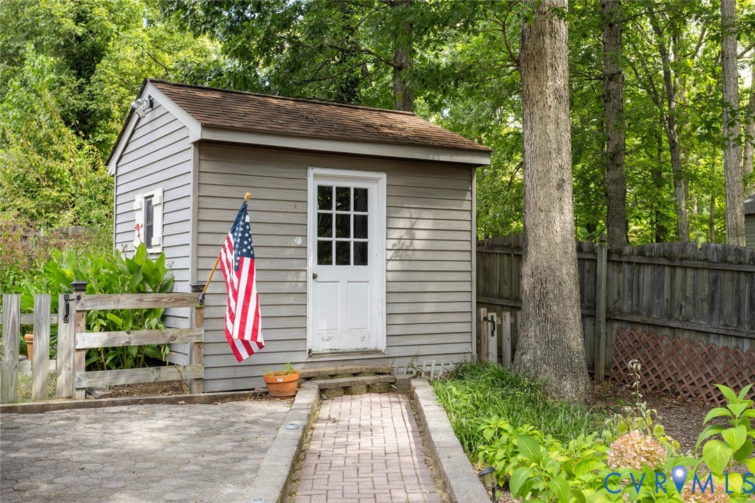 1607 Headwaters Road Midlothian, VA 23113 - Photo 40 of 45